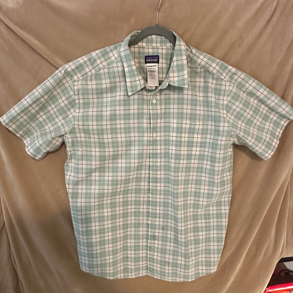 Patagonia Men's Green Plaid Shirt size XL